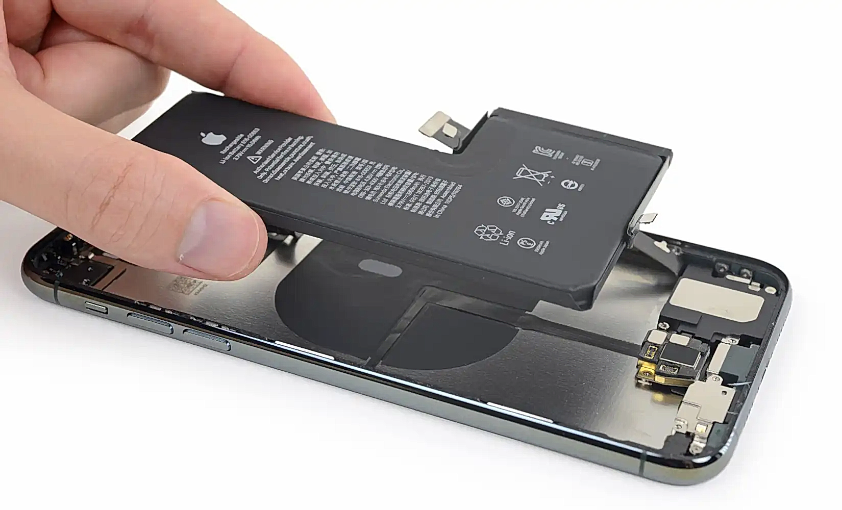 iPhone Batarya Değişimi Fiyatı